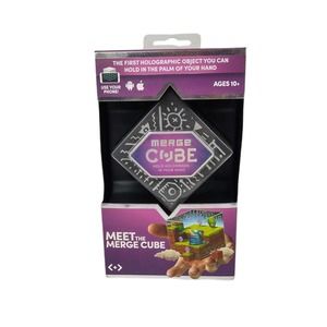 NIB MERGE CUBE Holographic Handheld VR Holograms IOS Android Tablet Smartphone